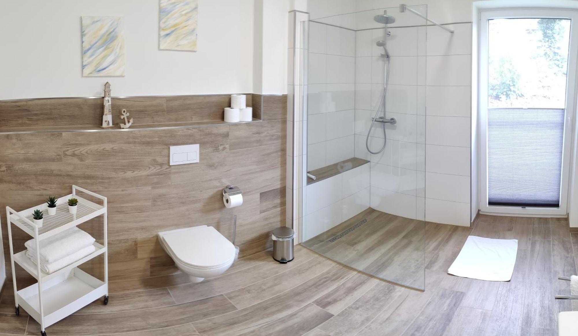 Haus Albatros Eg - Exklusive Fewo Fuer 4 Personen Dangast Exterior foto