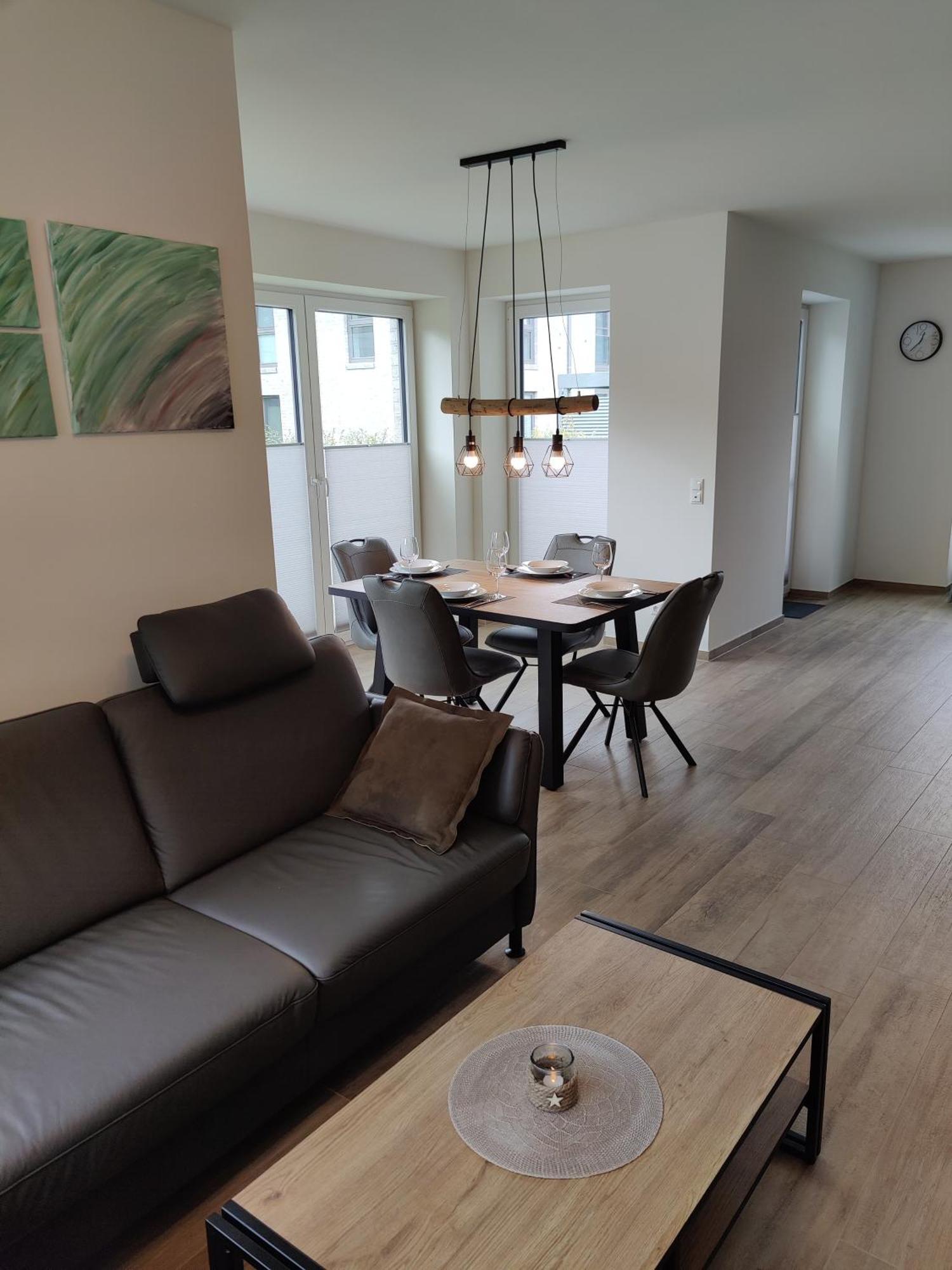 Haus Albatros Eg - Exklusive Fewo Fuer 4 Personen Dangast Exterior foto